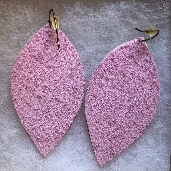 Indigo Roads Leather Dangle Earrings Teardrop Neon Pink Blue Lightweight Tiered - Picture 3 of 3